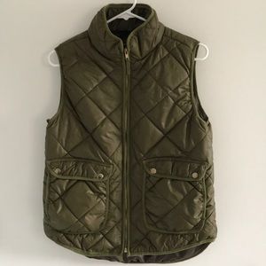 Women’s Olive Green Vest